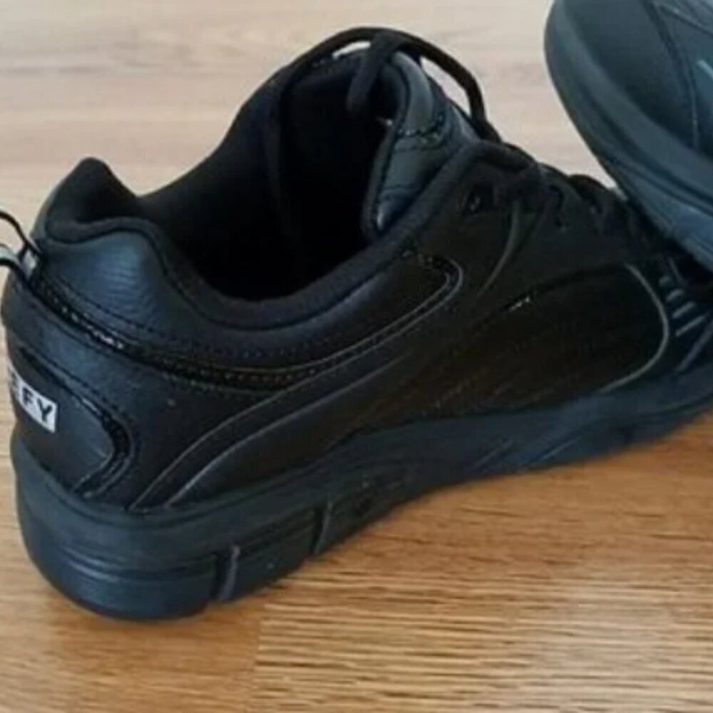 GDEFY Sneakers. Size 8.5 - Picture 4 of 7